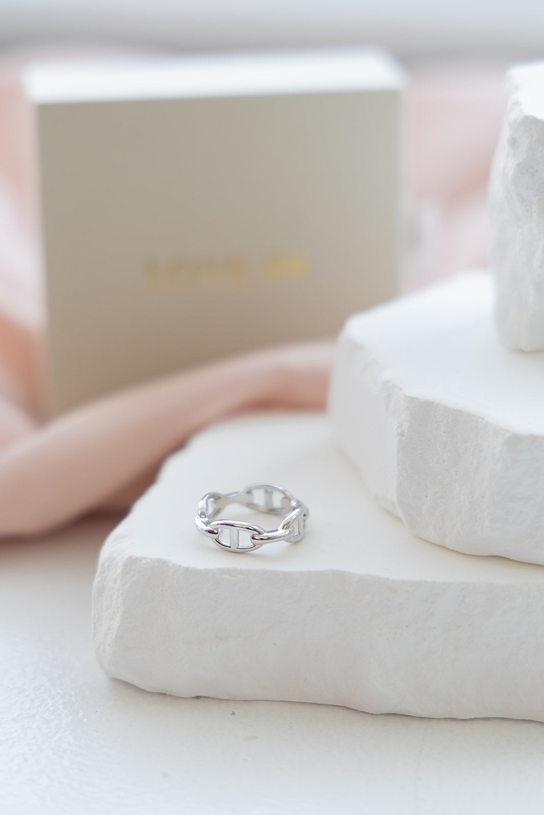Olivia Chain Link Ring