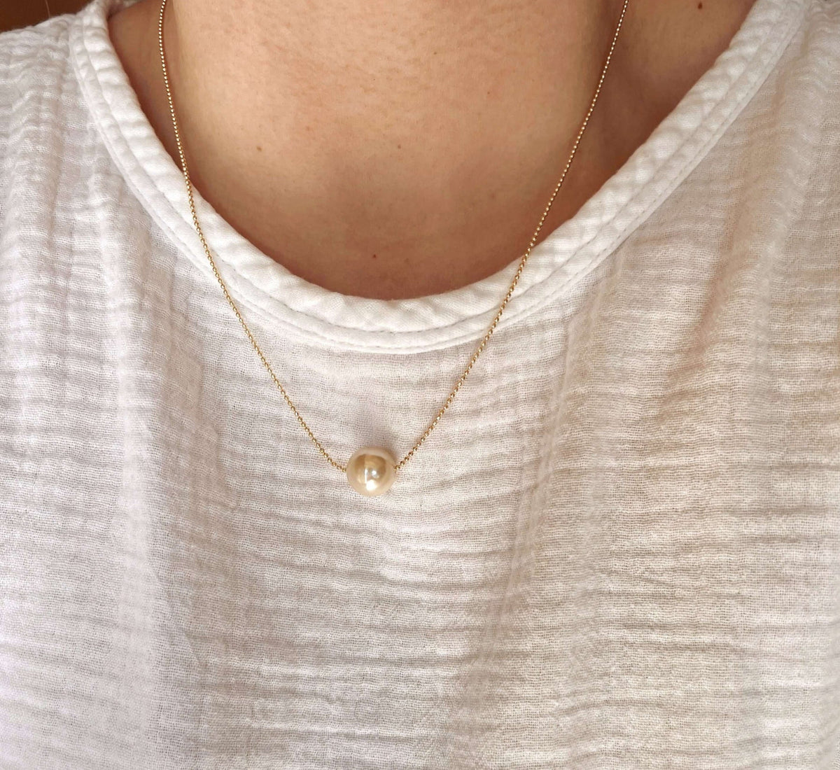 18k Gold Filled Solitaire Pearl Necklace
