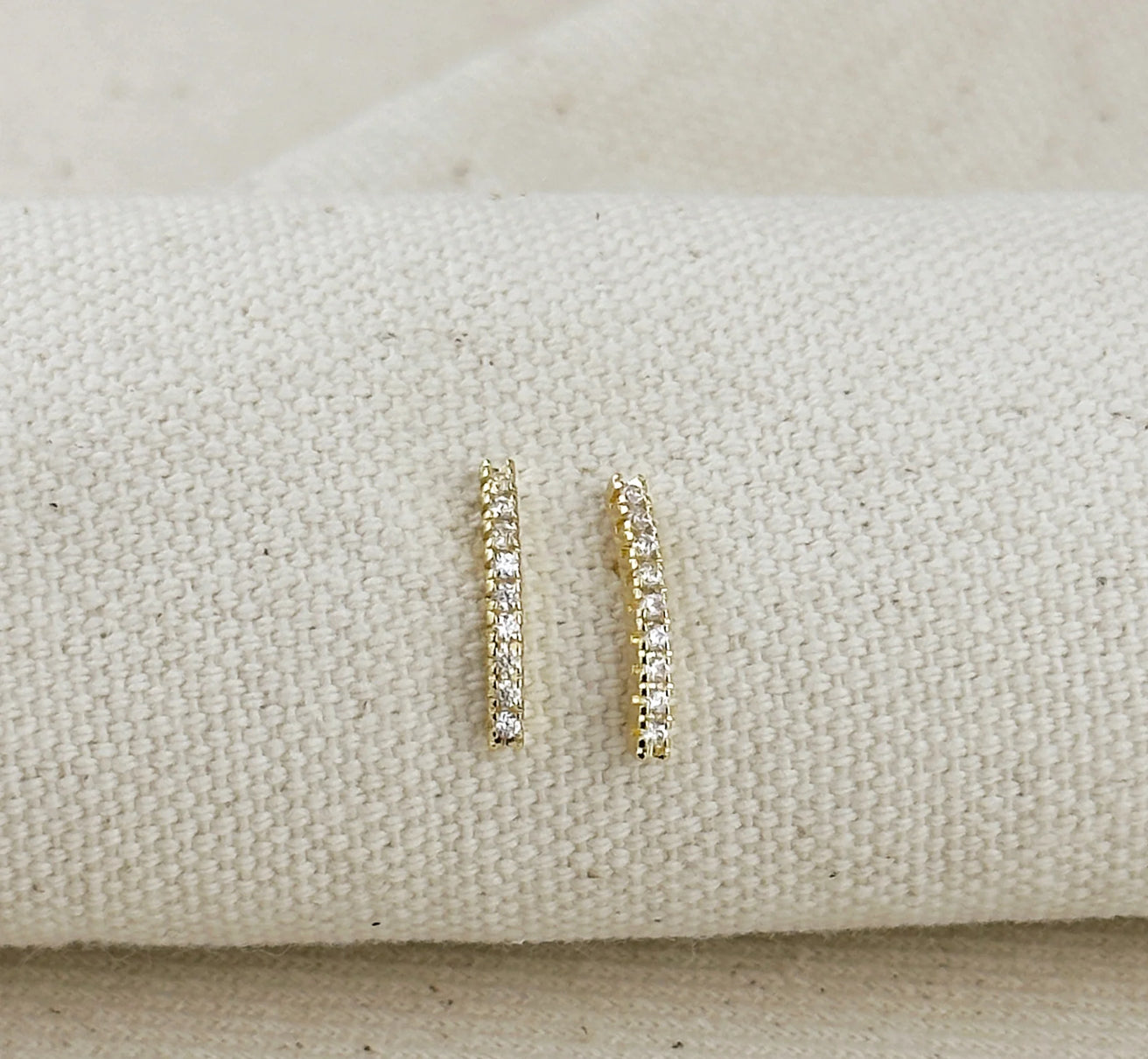 18k Gold Filled CZ Thin Line Stud